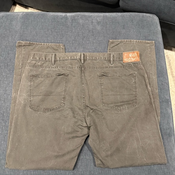 Men's Docker slacks - Picture 2 of 4